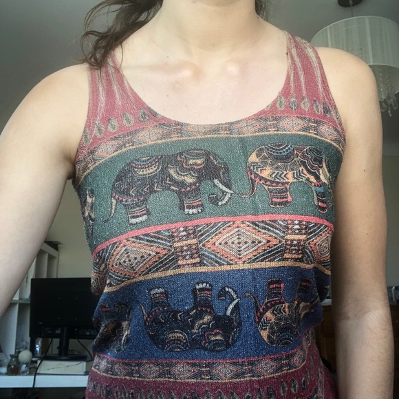 🔥BOGO FREE- Elephant knit sweater tank top - Picture 3 of 11
